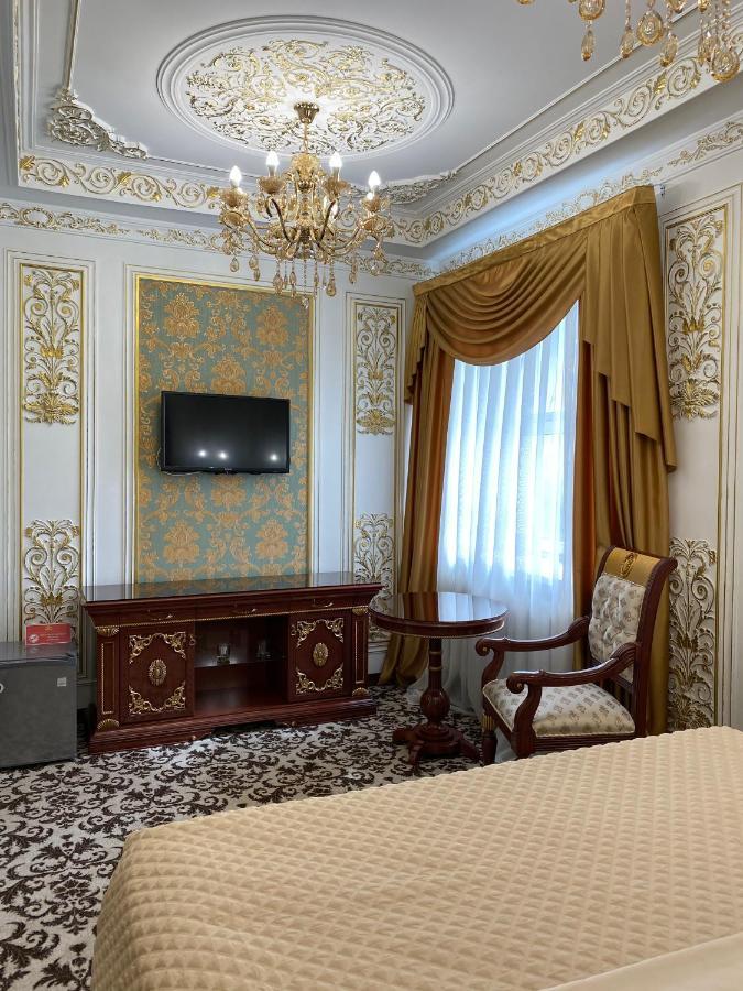 Отель Lion 3*
